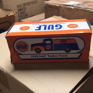 Collectible Gulf Truck